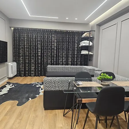 Lux Tirana Appartement *